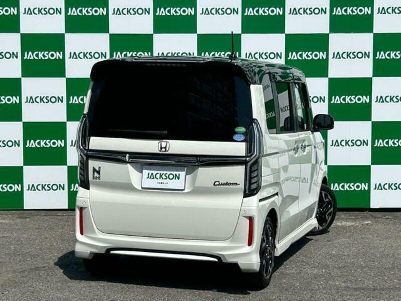 N BOX CUSTOM
