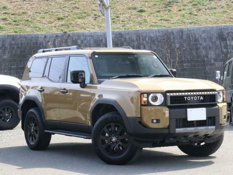 LAND CRUISER 250