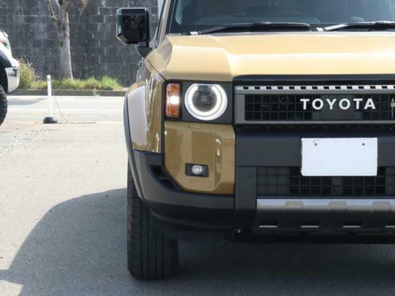 LAND CRUISER 250