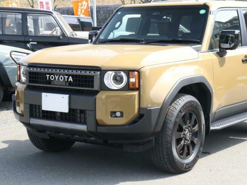 LAND CRUISER 250