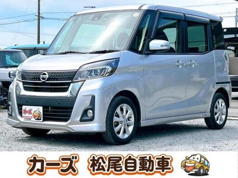 NISSAN DAYZ ROOX