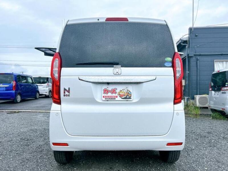 N BOX