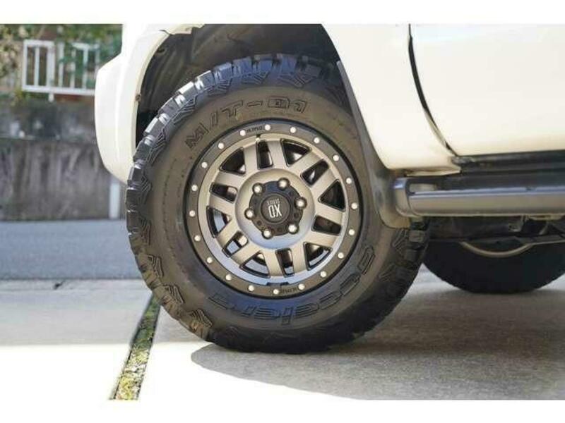 HILUX SURF