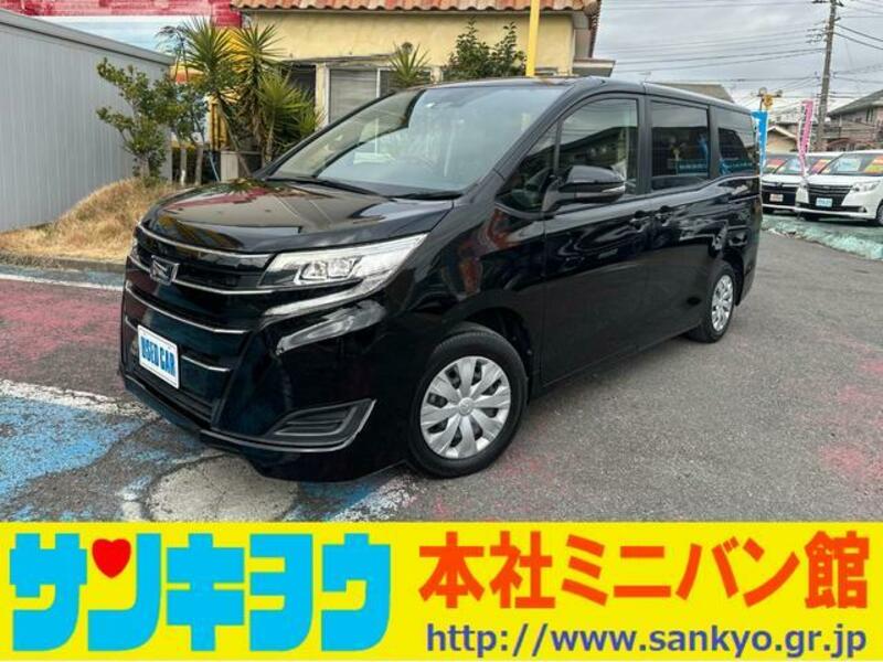 TOYOTA NOAH