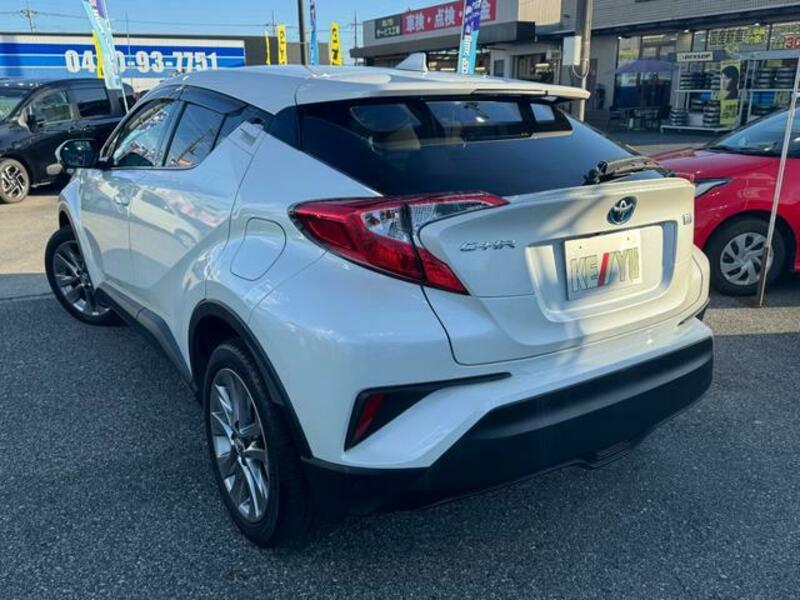 C-HR