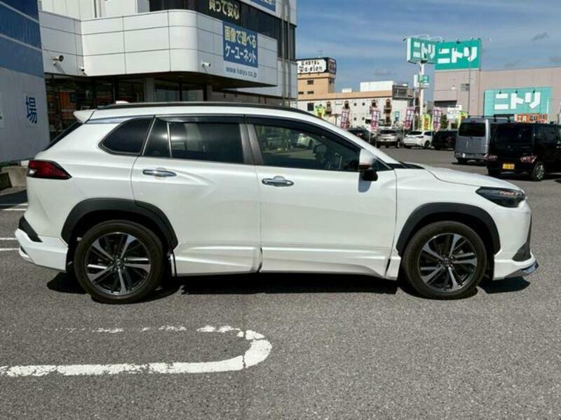 COROLLA CROSS
