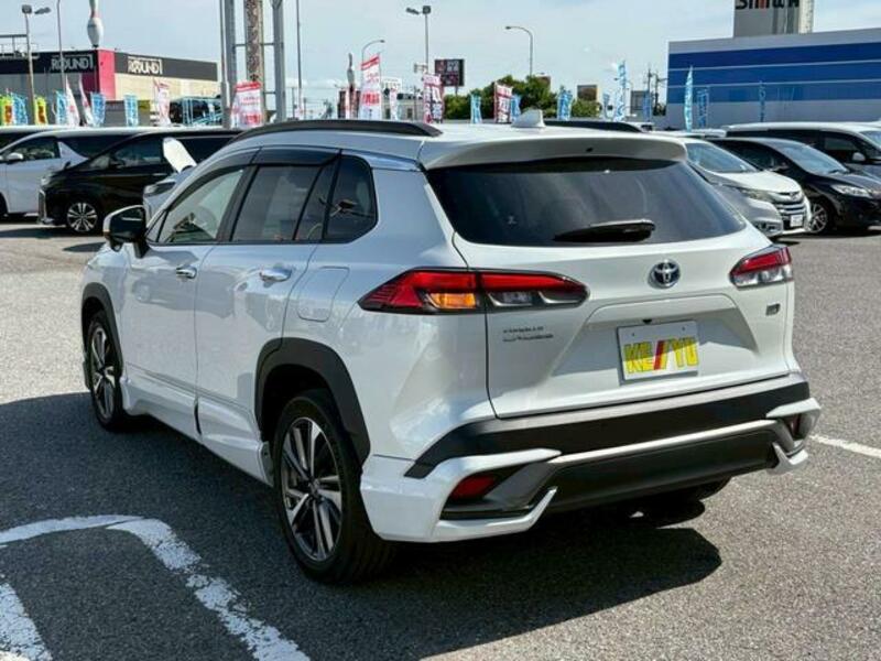 COROLLA CROSS