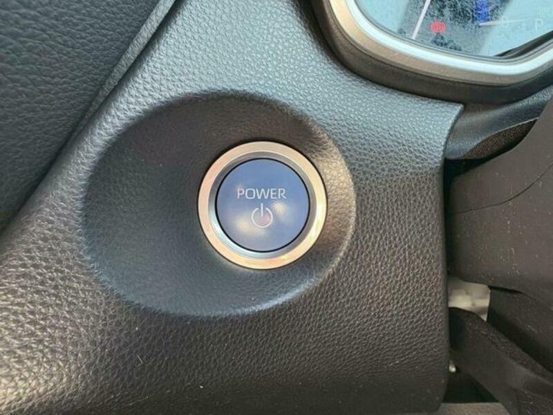 COROLLA CROSS