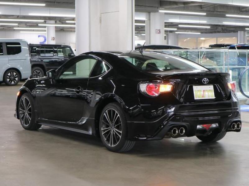 86