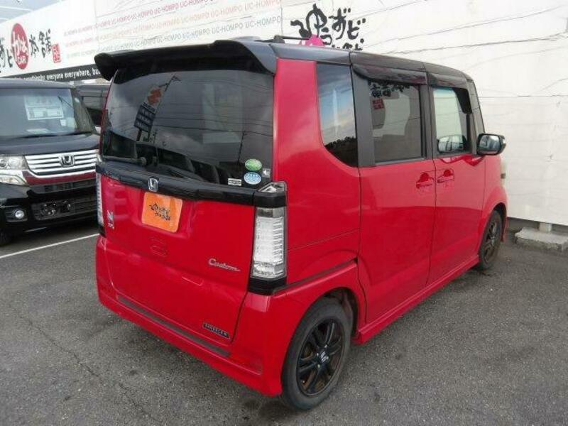 N BOX CUSTOM