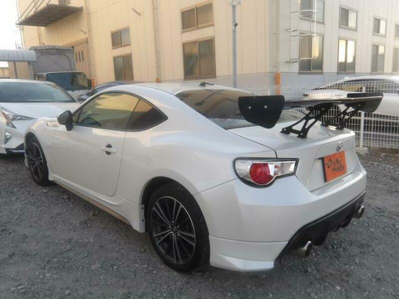 86