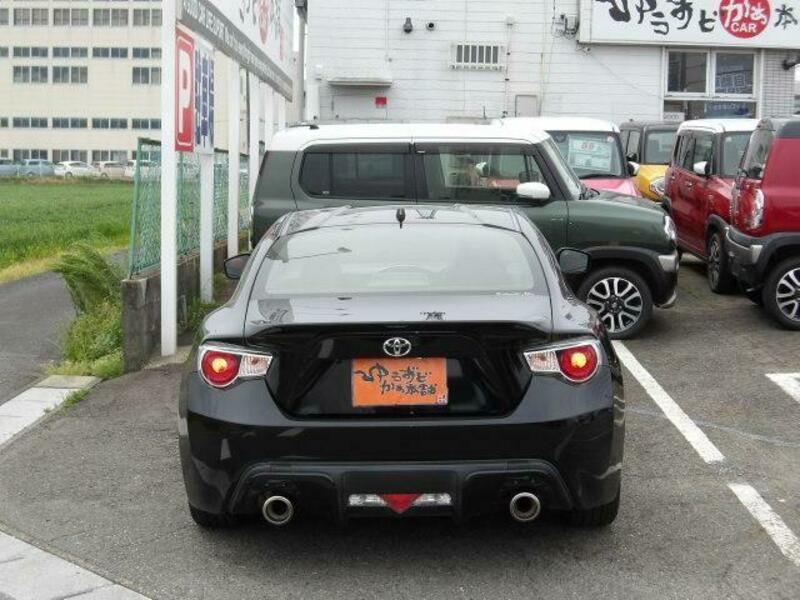 86