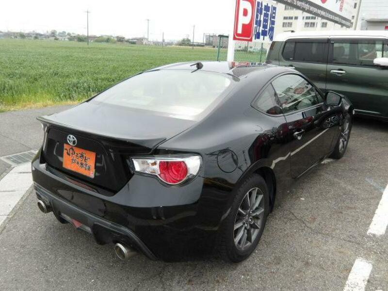 86
