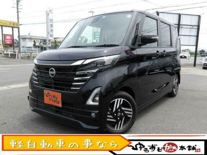 NISSAN ROOX