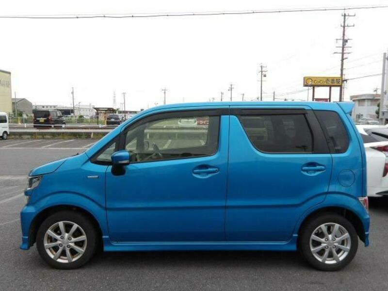 WAGON R