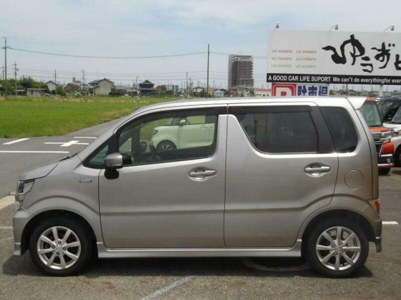 WAGON R