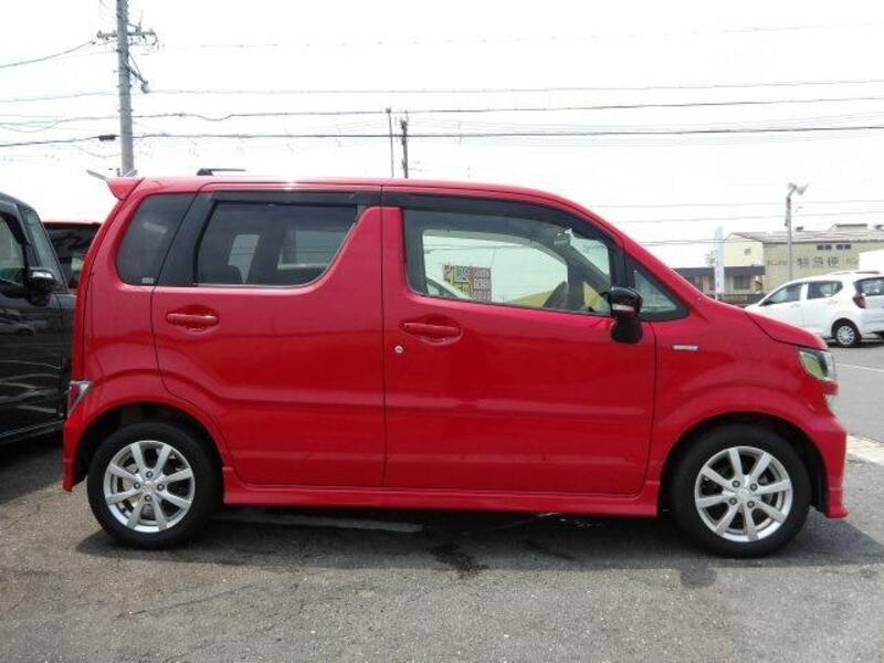 WAGON R