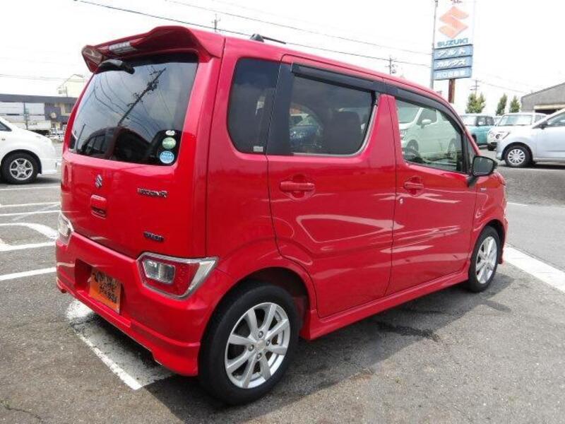 WAGON R