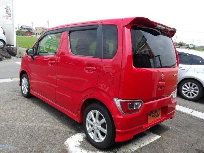 WAGON R