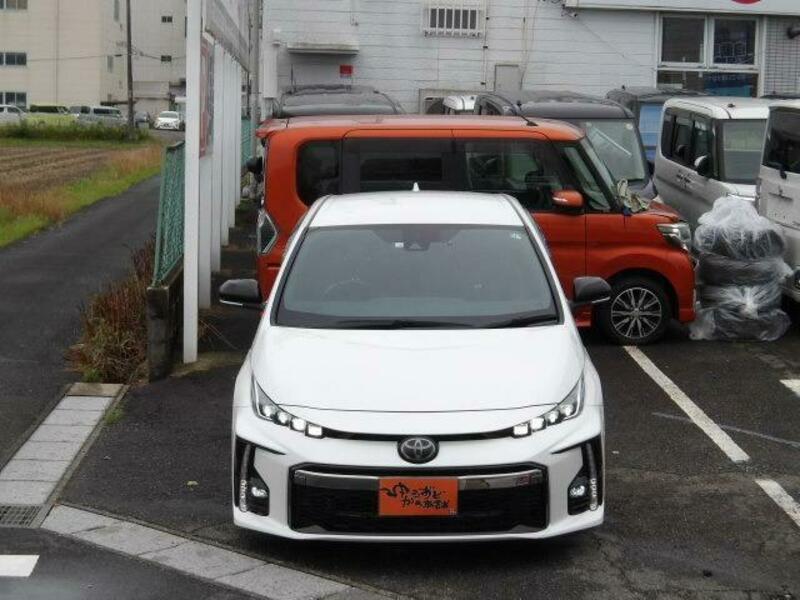 PRIUS PHV
