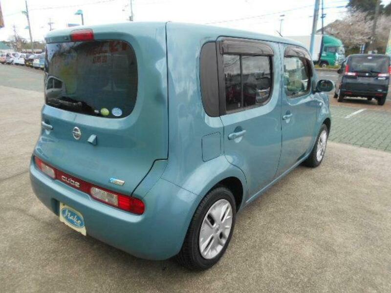 CUBE