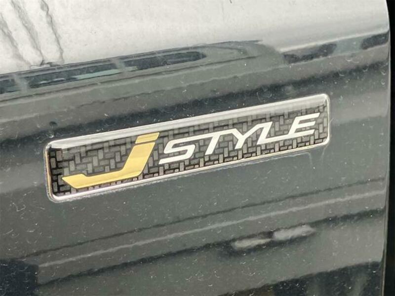 HUSTLER