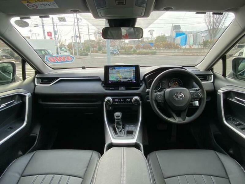 RAV4
