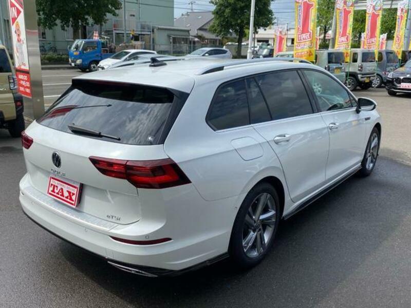 GOLF VARIANT