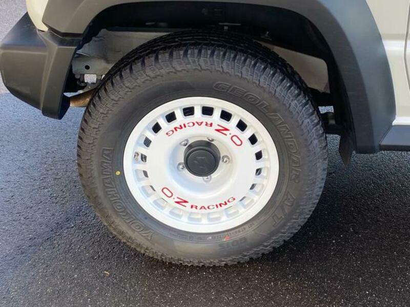 JIMNY SIERRA