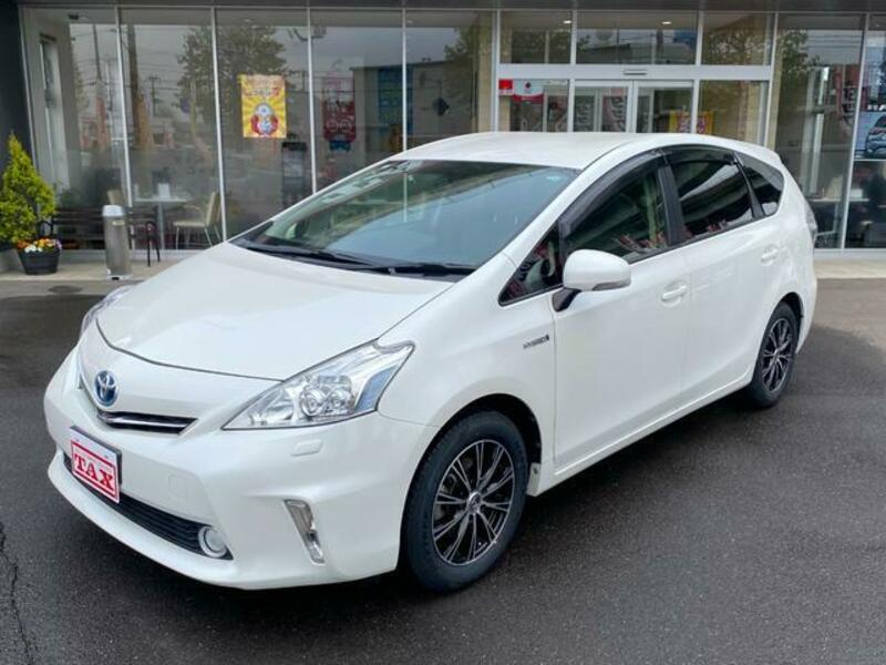 PRIUS ALPHA