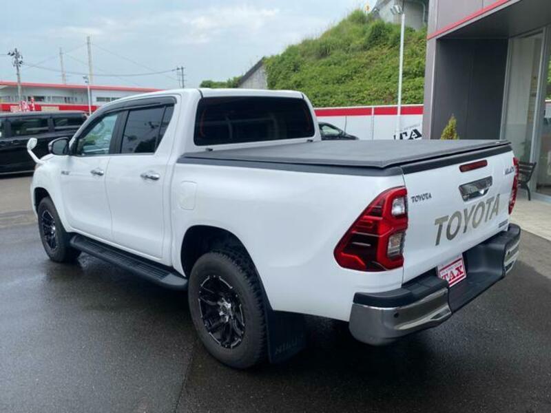 HILUX