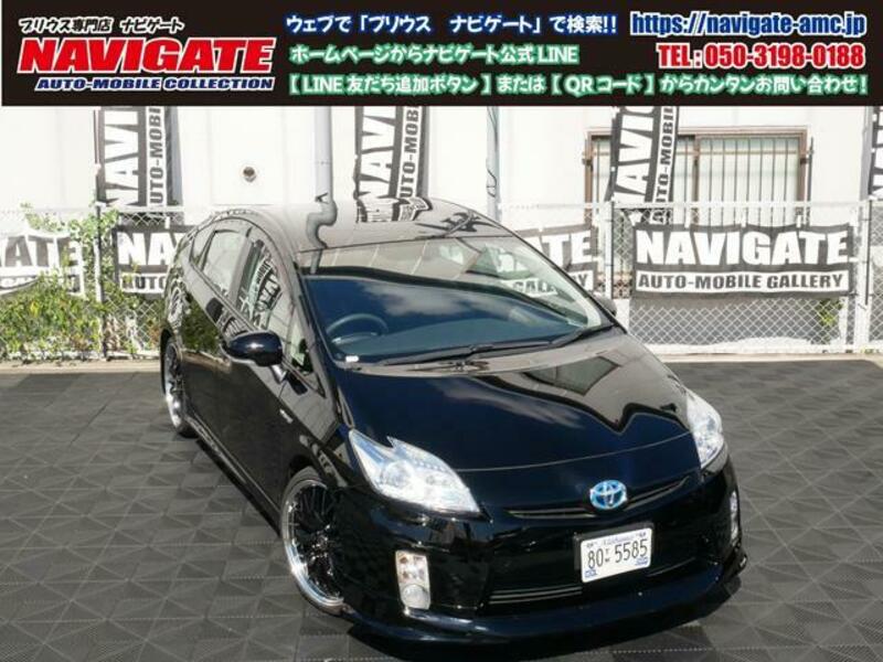 TOYOTA PRIUS