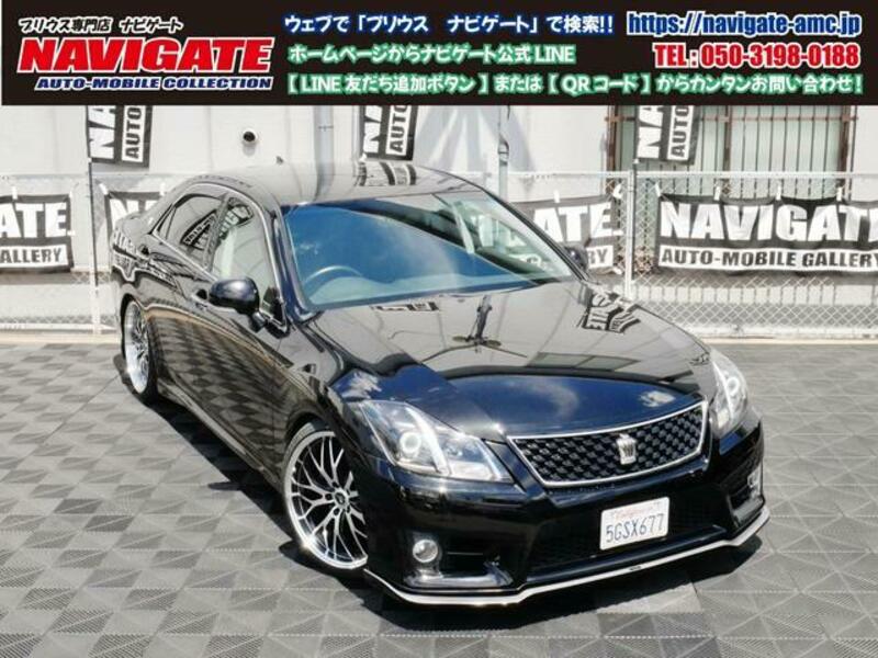 TOYOTA CROWN