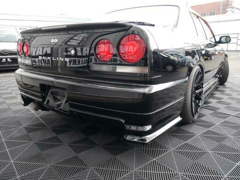 SKYLINE
