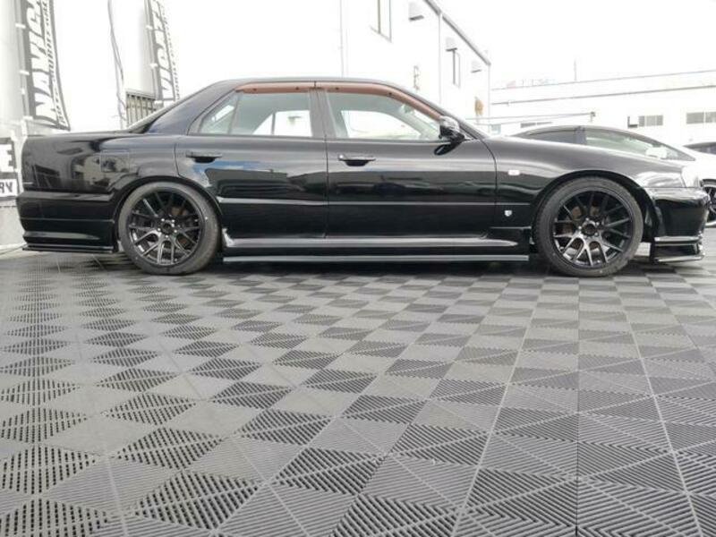 SKYLINE