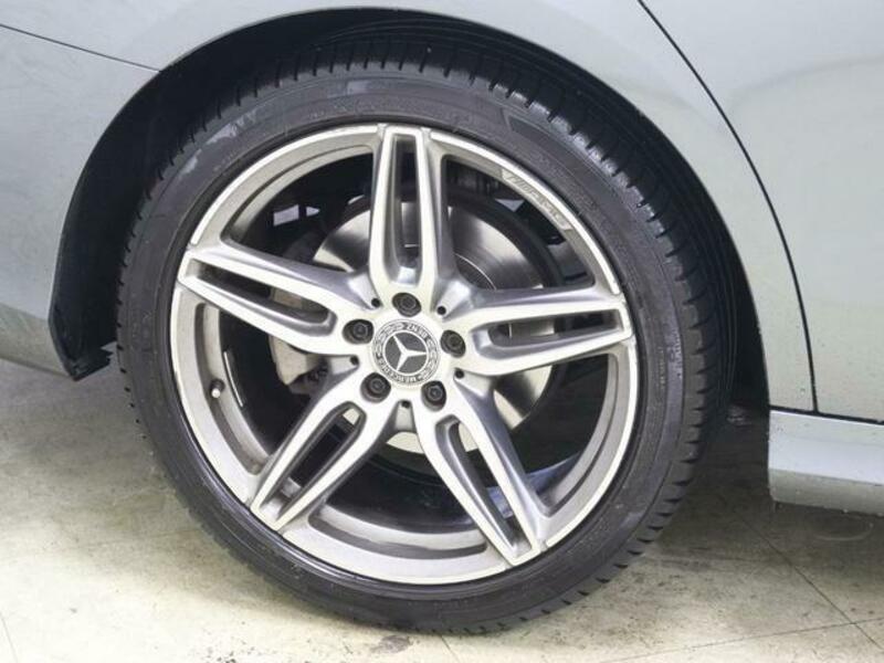 E-CLASS