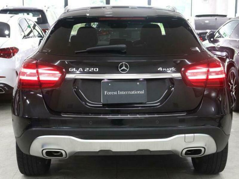 GLA CLASS