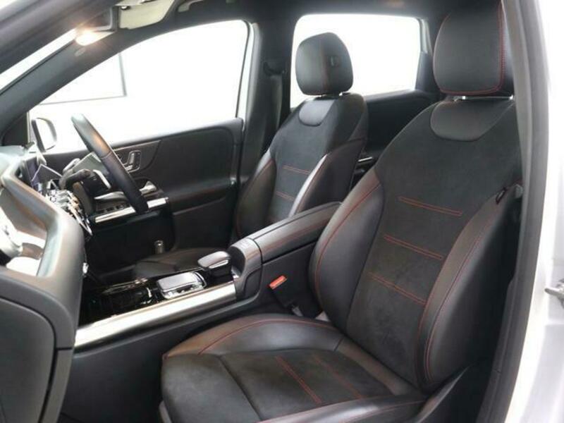 B-CLASS