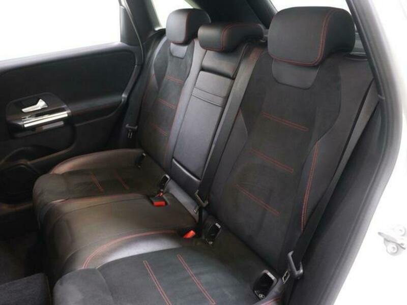B-CLASS