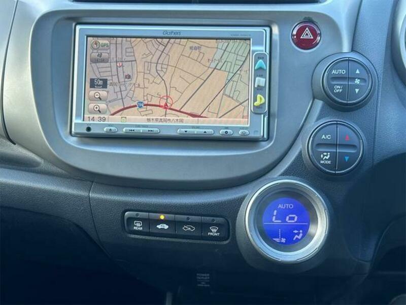 FIT HYBRID
