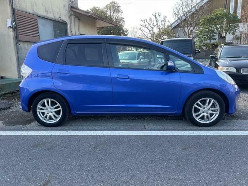 FIT HYBRID