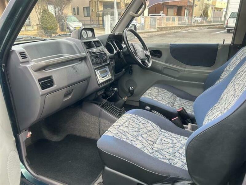 PAJERO MINI