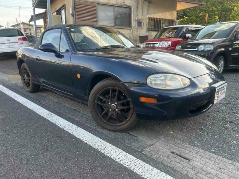 ROADSTER