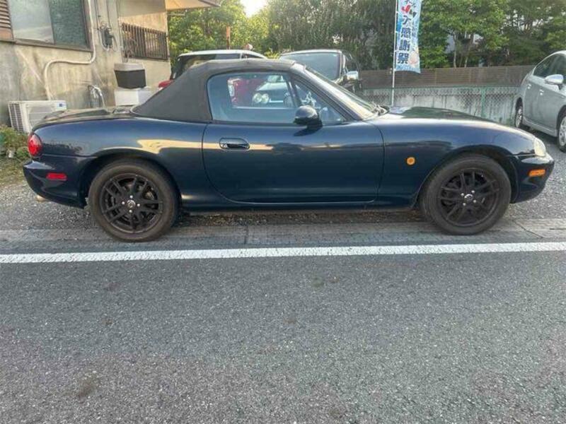 ROADSTER