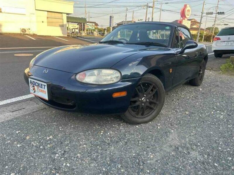 MAZDA ROADSTER
