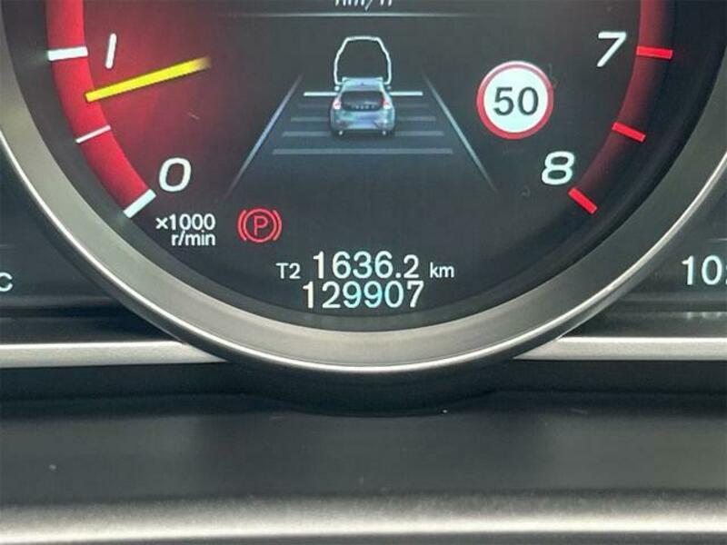 V40