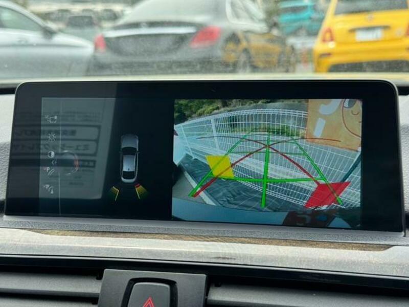4 SERIES