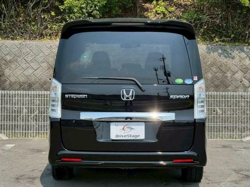 STEPWAGON SPADA
