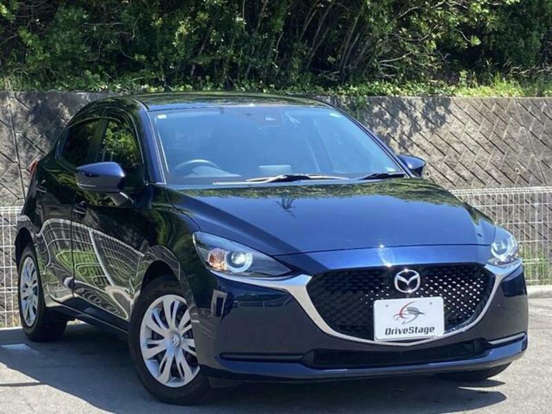 MAZDA2