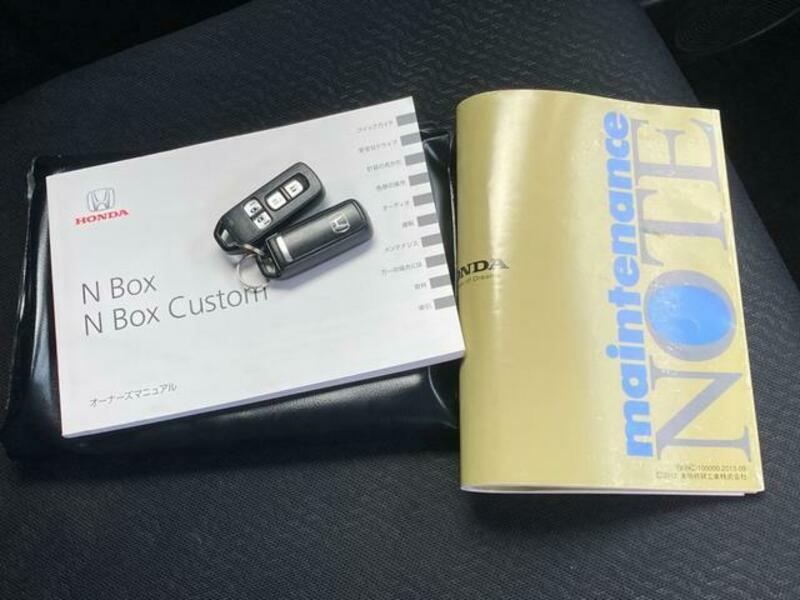 N BOX CUSTOM